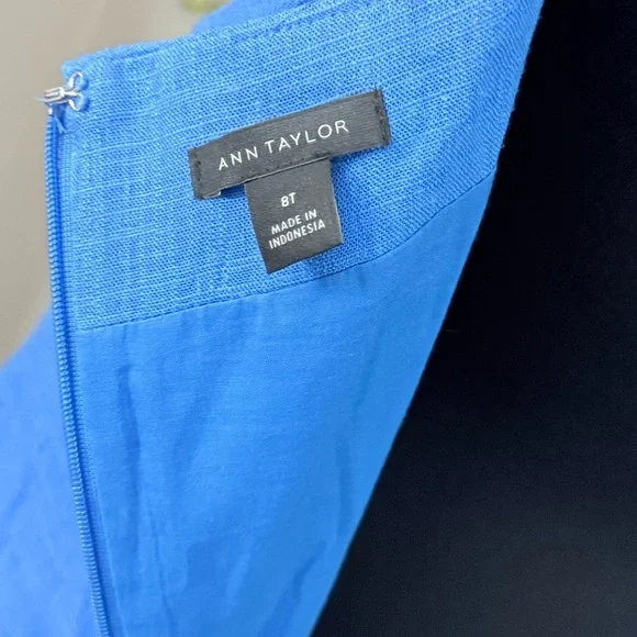 Ann Taylor • Midi Flare Dress - Picture 4 of 16